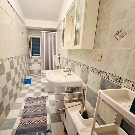Apartment Junior With Pool Close To Mandra Capreria